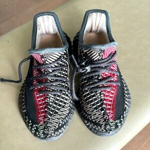 Kids Yeezy boost 350 V2